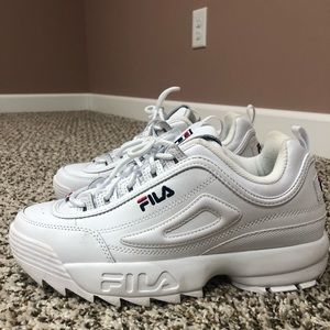 FILA tennishoes